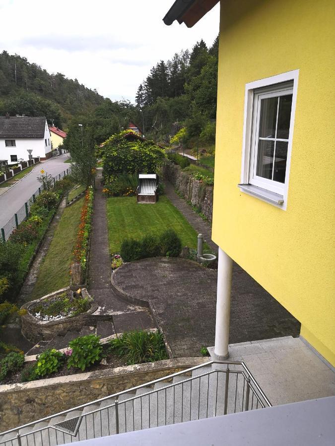 Ferienhaus Am Bach Mit Grossem Garten Deuerling Exteriér fotografie